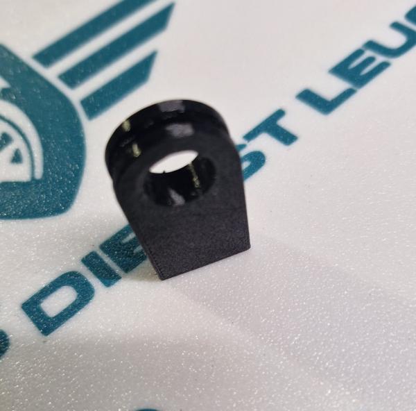 Zündapp Rahmengummi für Zündkabeldurchführung 284-07.132 TPU